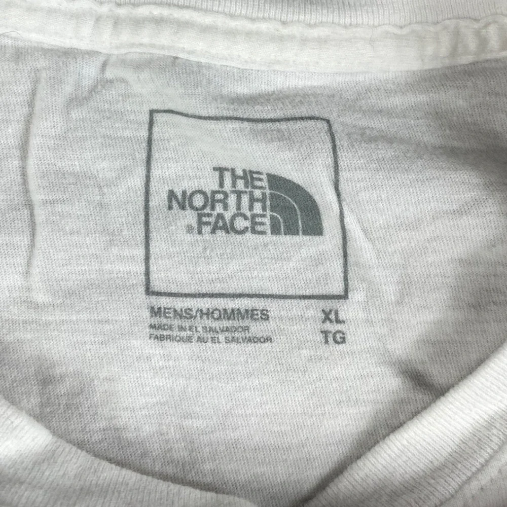 The North Face Mens XL White USA Graphic Long Sleeve T-Shirt Flag Print BX16A14